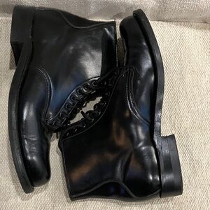 Black Men's 8 1/2 Leather Boots made in Canada